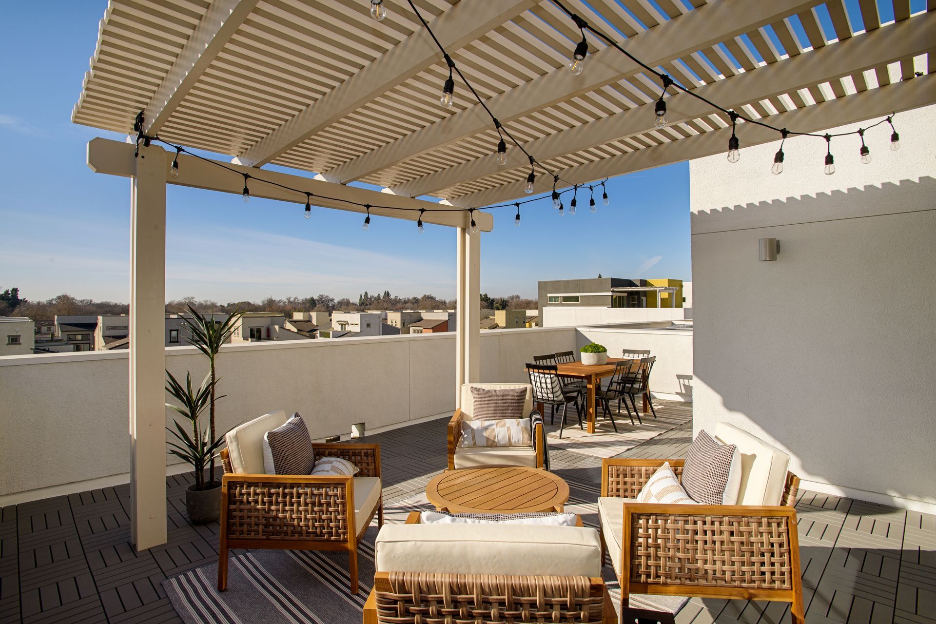 photo showing the rooftoop lounge area