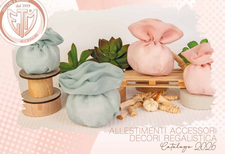 un gruppo di sacchettini 