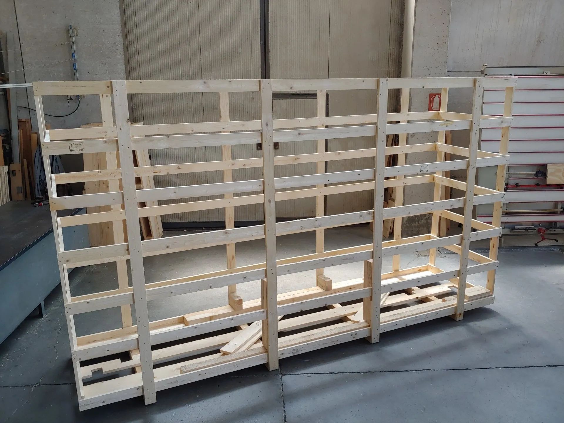 parte dello scheletro in legno per imballaggio