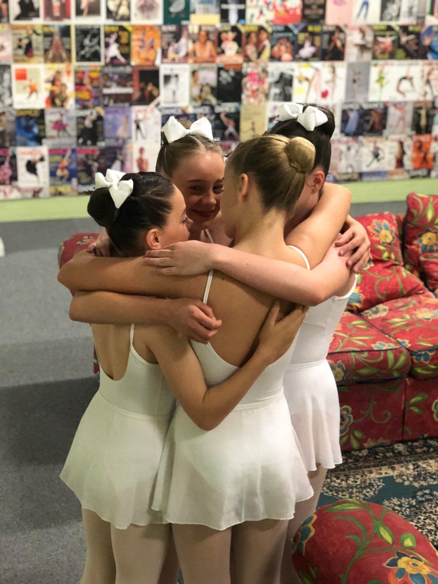 Ballet Dancers — Class Fees in Gateshead, NSW