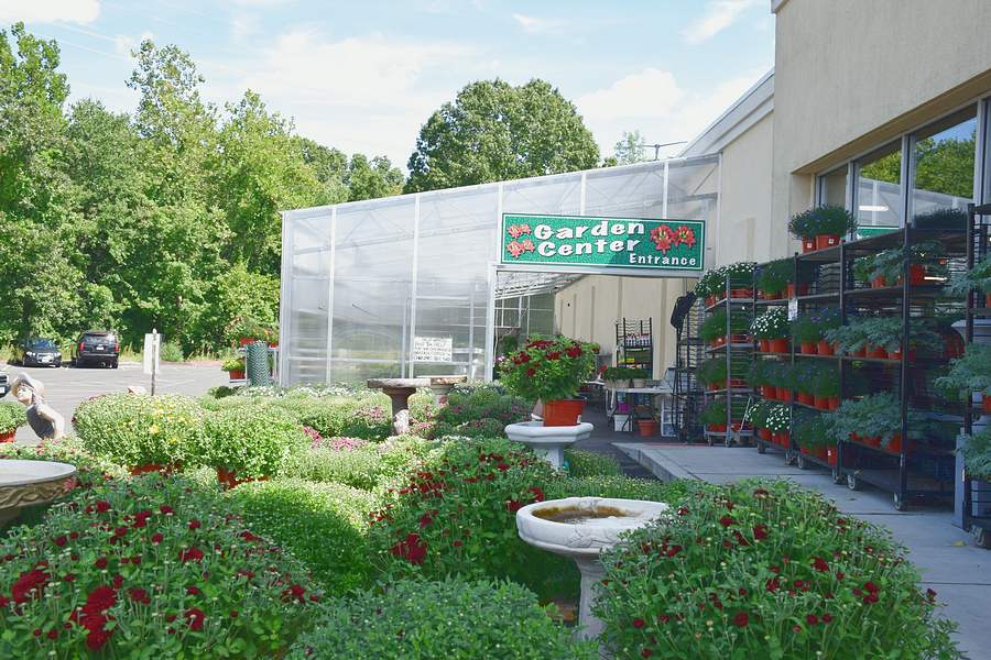 Connecticut Fresh Food & Produce Market Wallingford, CT Garden Center