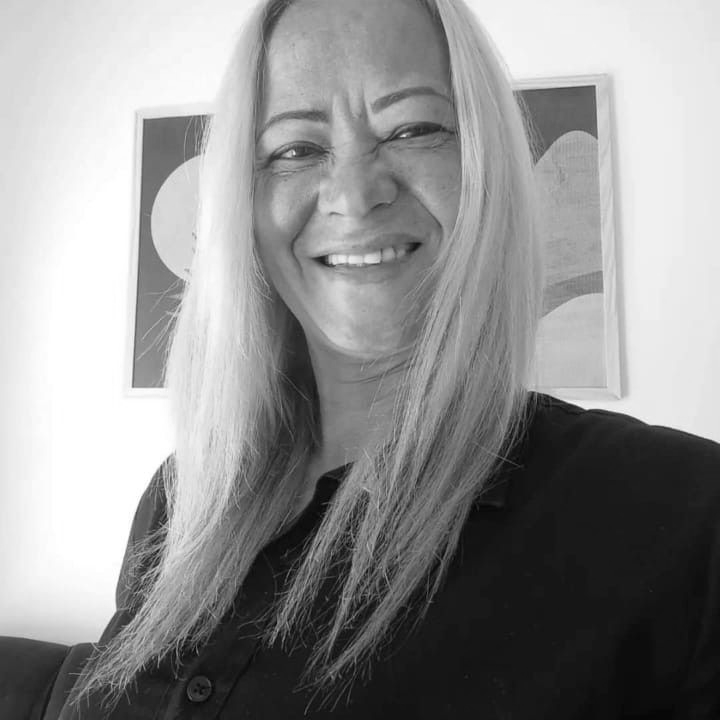 Valentina Corretora com vasta experiência para projetos para investidores | CRECI: 293862 Valentina Corretora com vasta experiência para projetos para investidores | CRECI: 293862