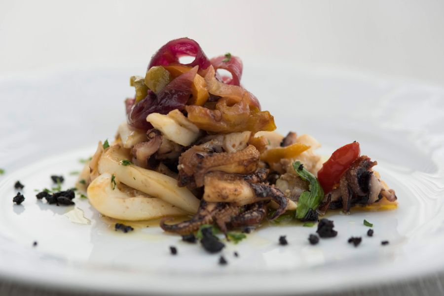 Piatto a base di pesce