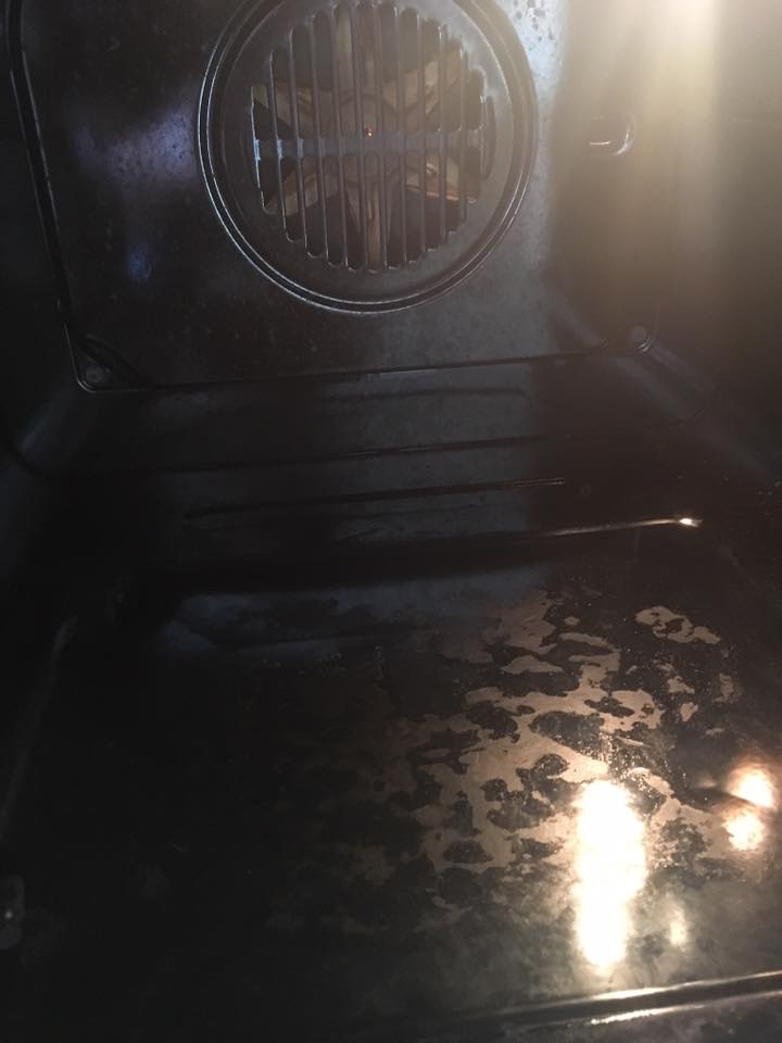 Cleaning your oven
