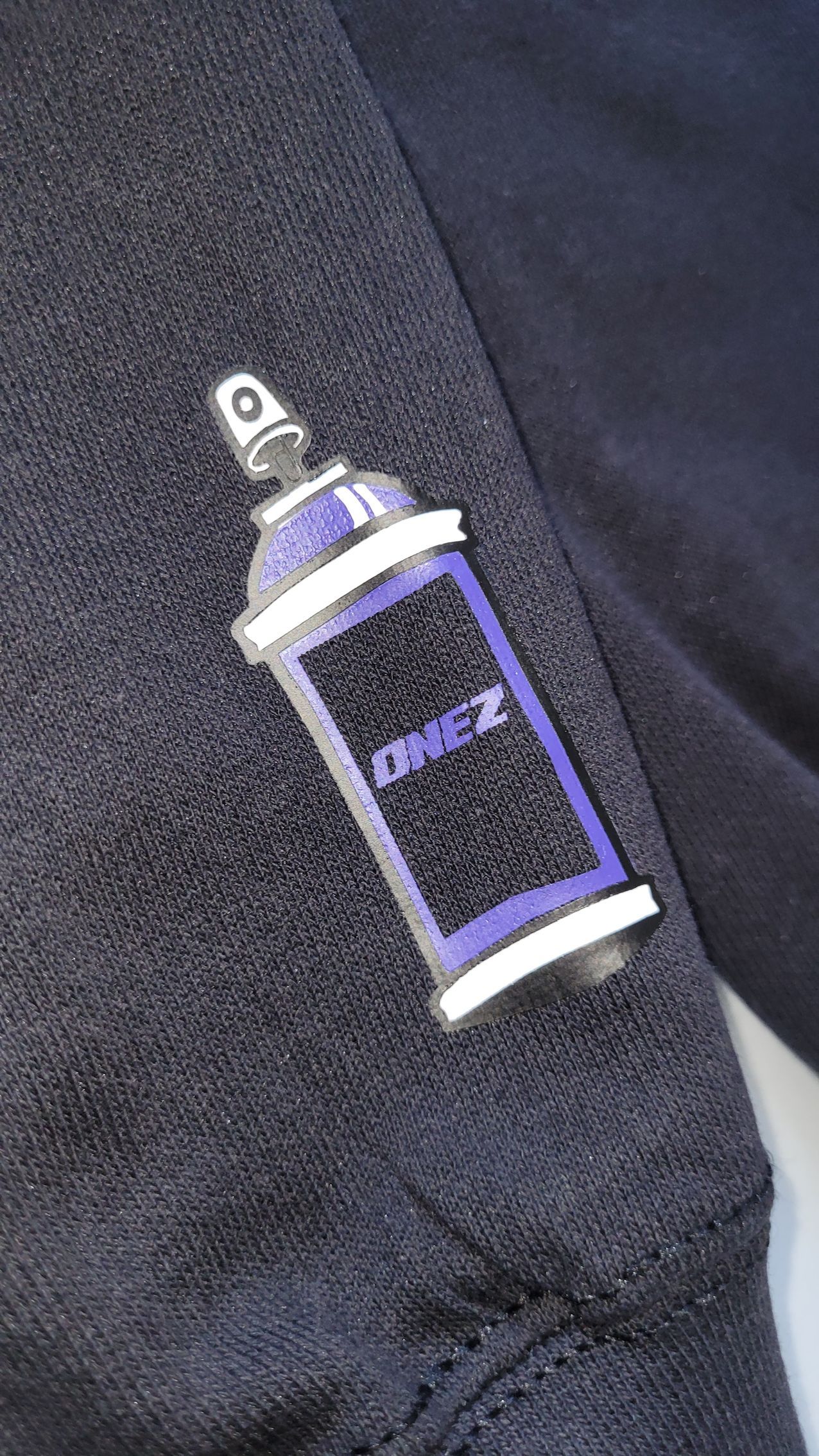 Onez World Hoodie shows graffiti is international. everyone is welcome in this world of creativity.