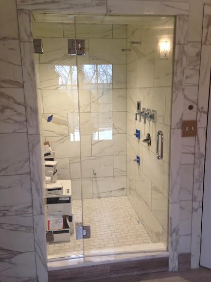 Shower Glass Door — Kalamazoo, MI — J&J Glass