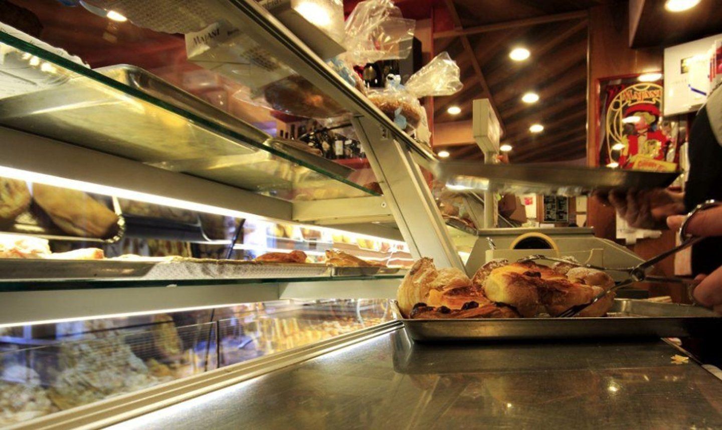 banco frigo della pasticceria