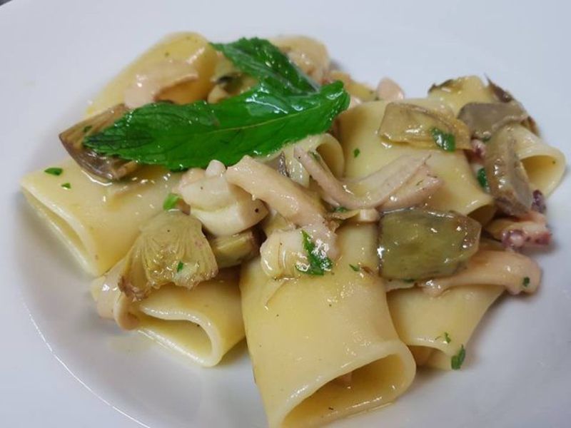 pacche freschi con funghi