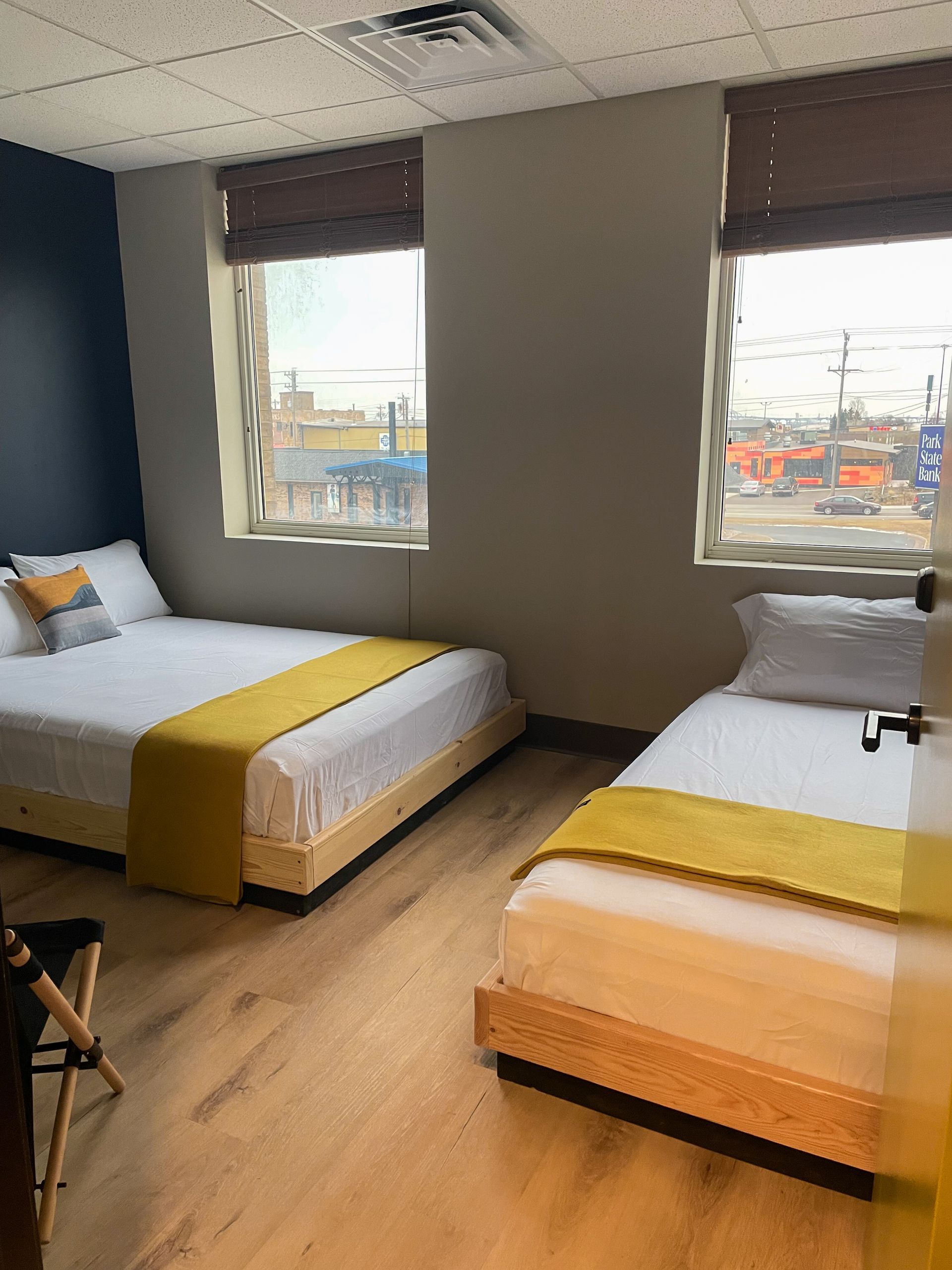 queen bed in a room in Duluth