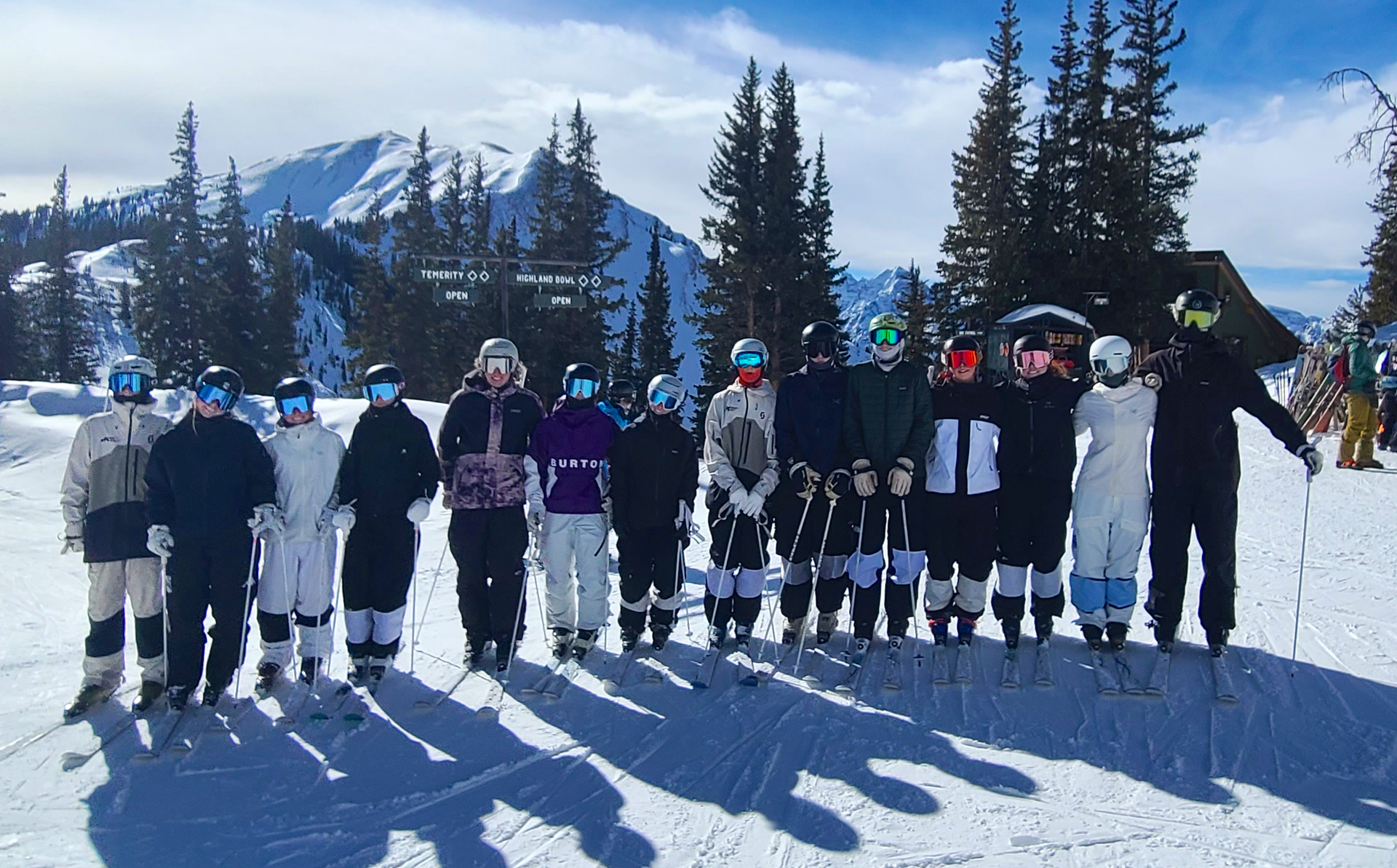 Freestyle athletes doing some freeskiing during the Aspen camp
