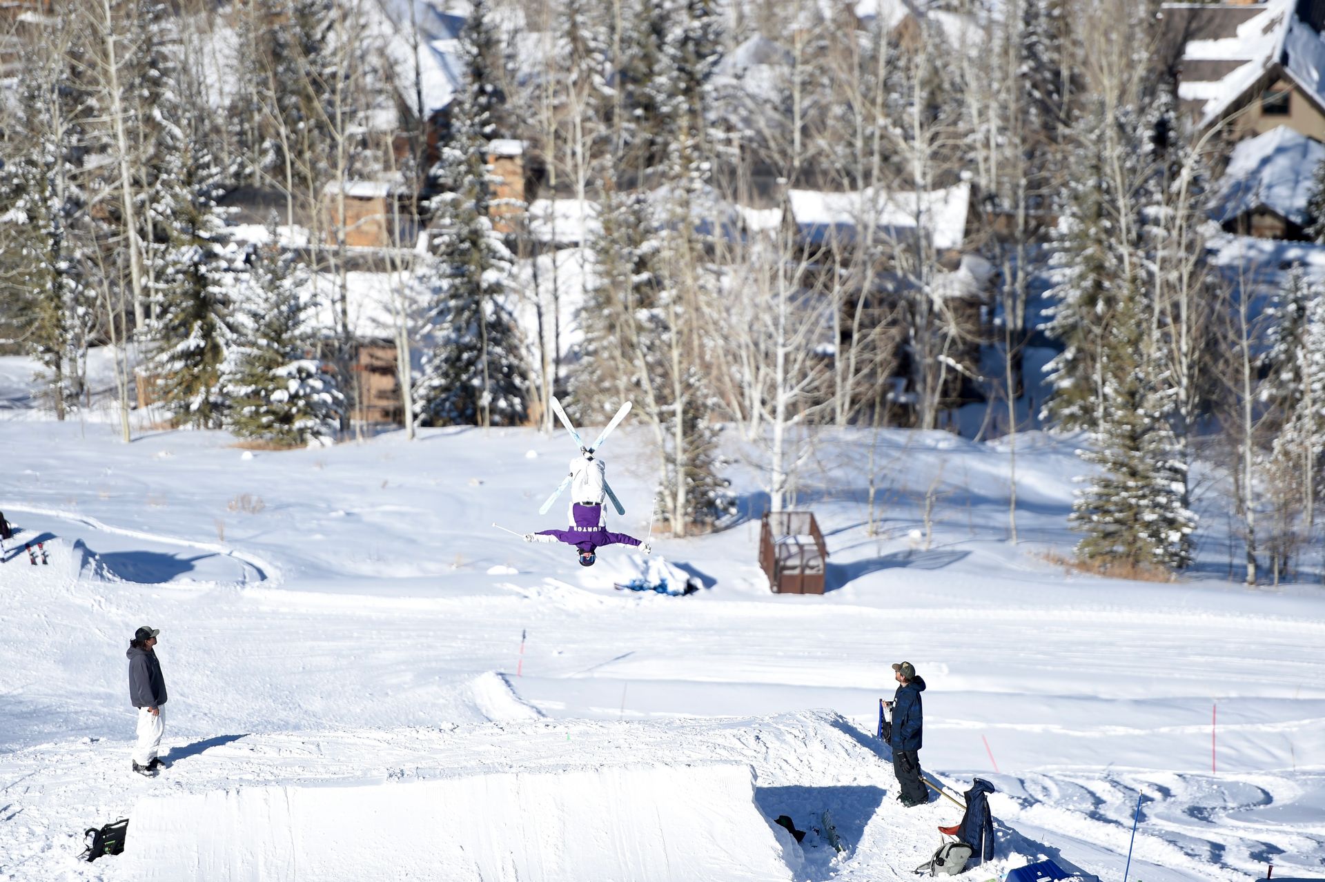 Xanthia Coote showing off a big back X