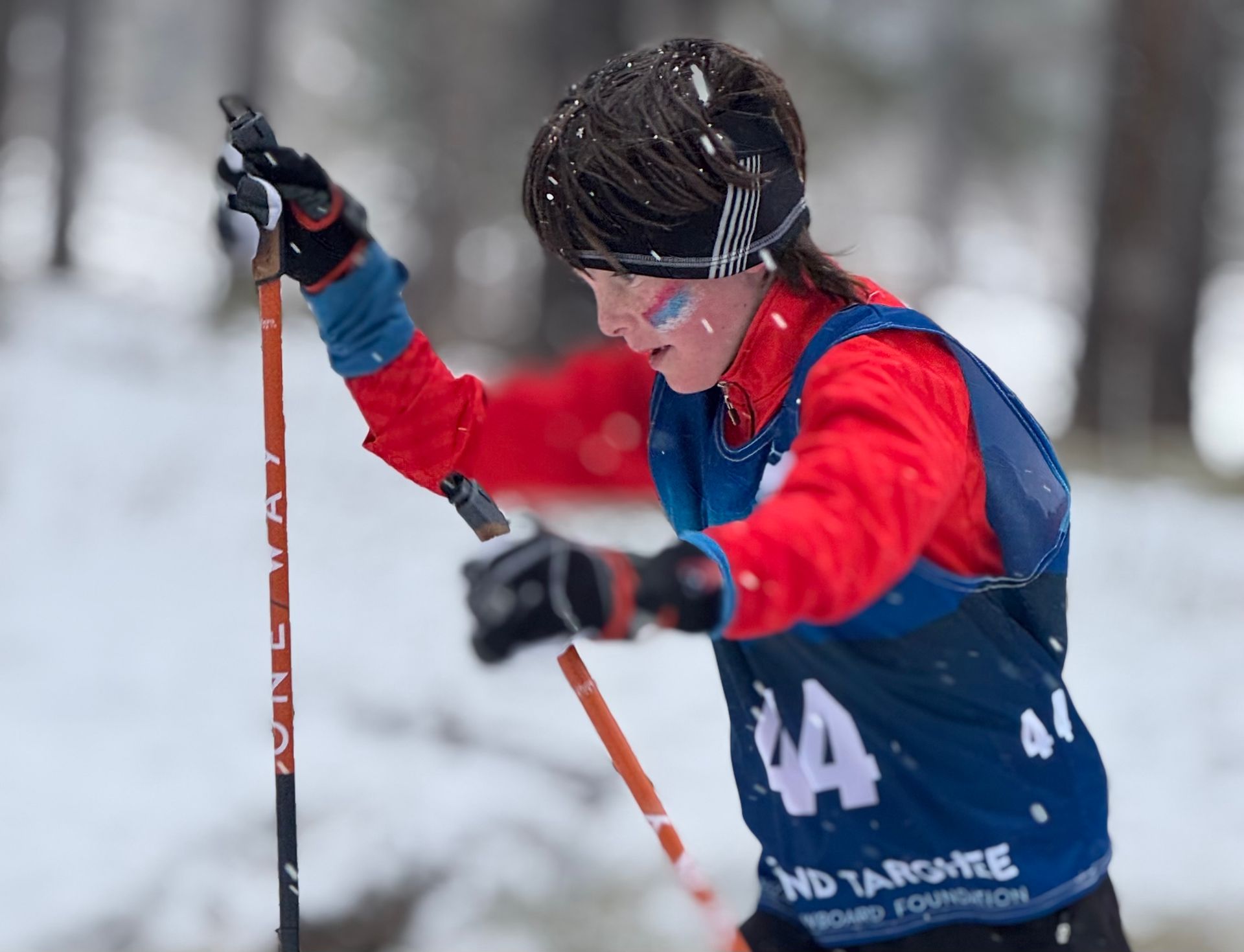 Flynn Thomas competes at Western Nordic Club Championships