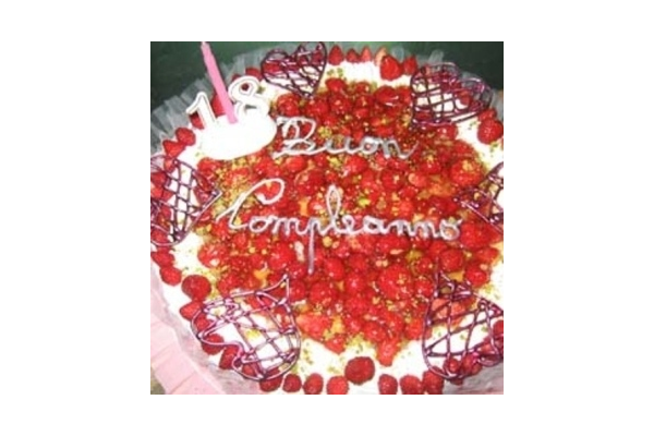 torta di compleanno