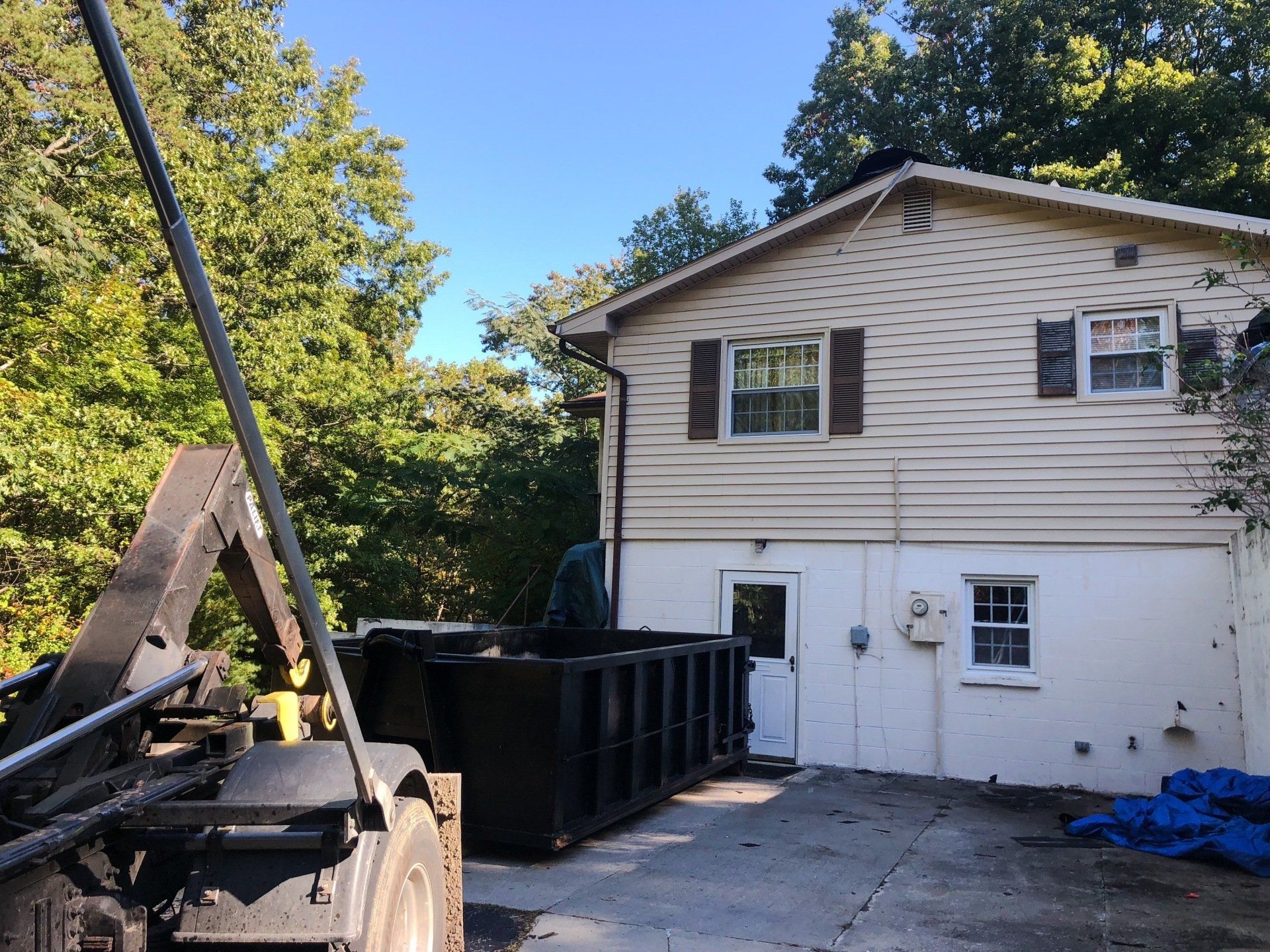 Roofing dumpster rental in Manassas VA — handle shingles and tear-offs with our 10, 15, and 20-yard roll-offs.