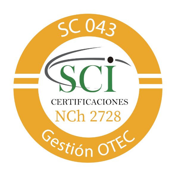 Logotipo de certificación circular de color naranja y blanco con el texto “SCI Certificaciones” y “Gestión OTEC”.