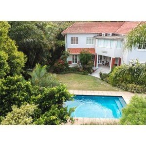 Durban North Guest House - Cornerway Guest House