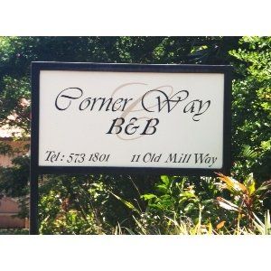 Durban North Guest House - Cornerway Guest House