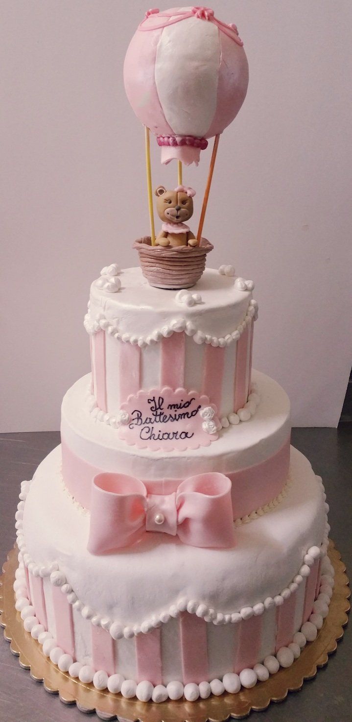 Torta a più piani battesimo