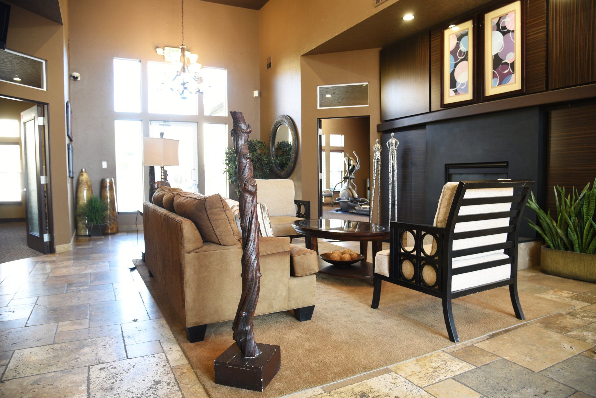 Lusitano Apartment lobby entry way