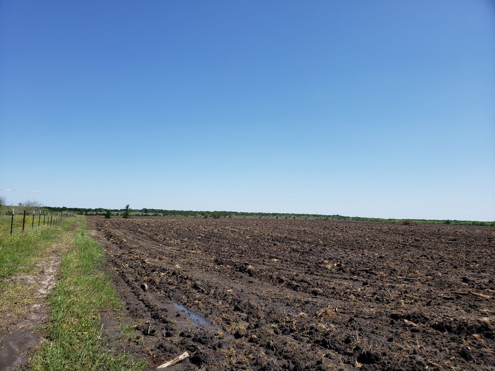 JP & T Excavating and Land Clearing gallery