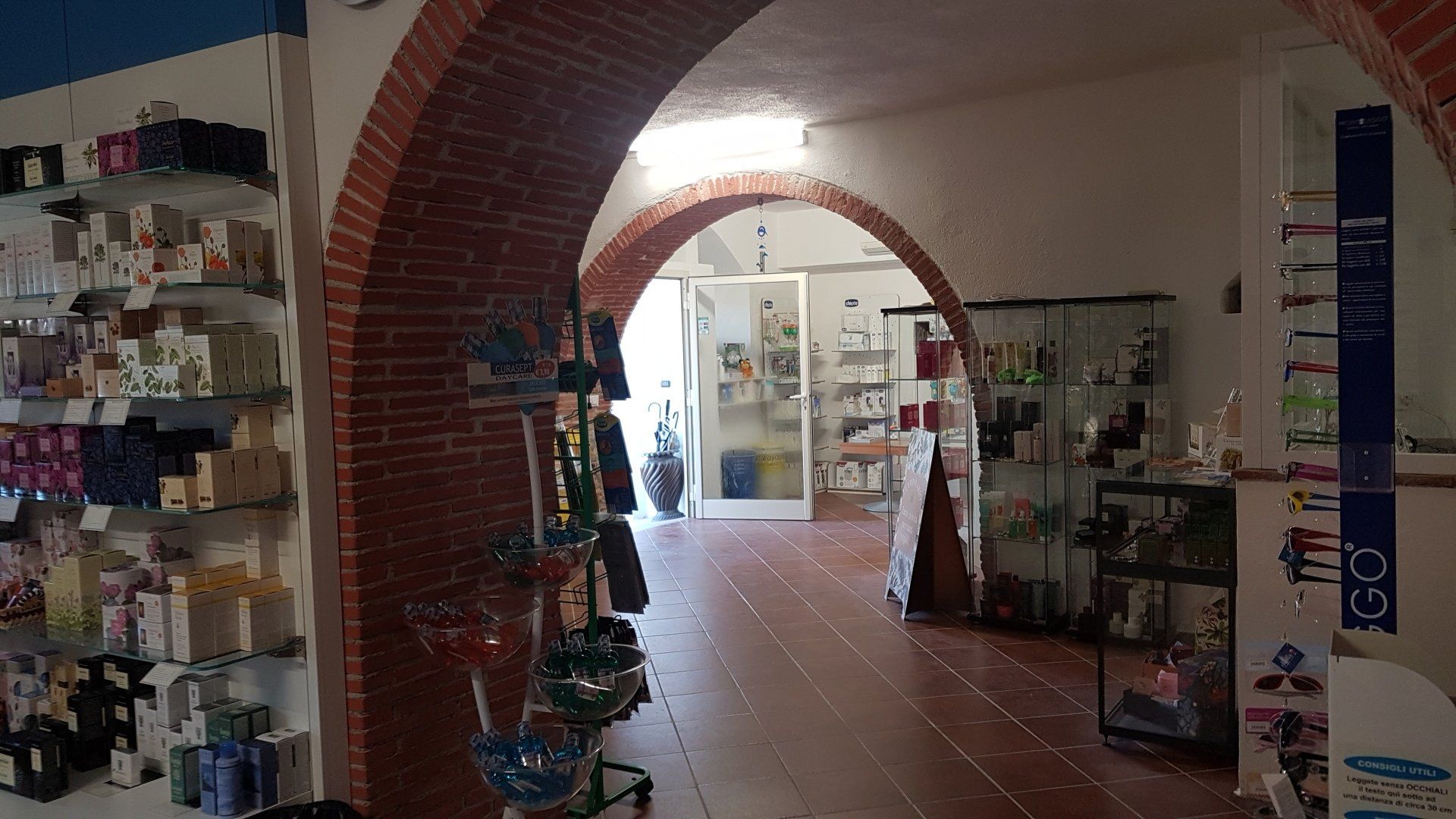 interno farmacia