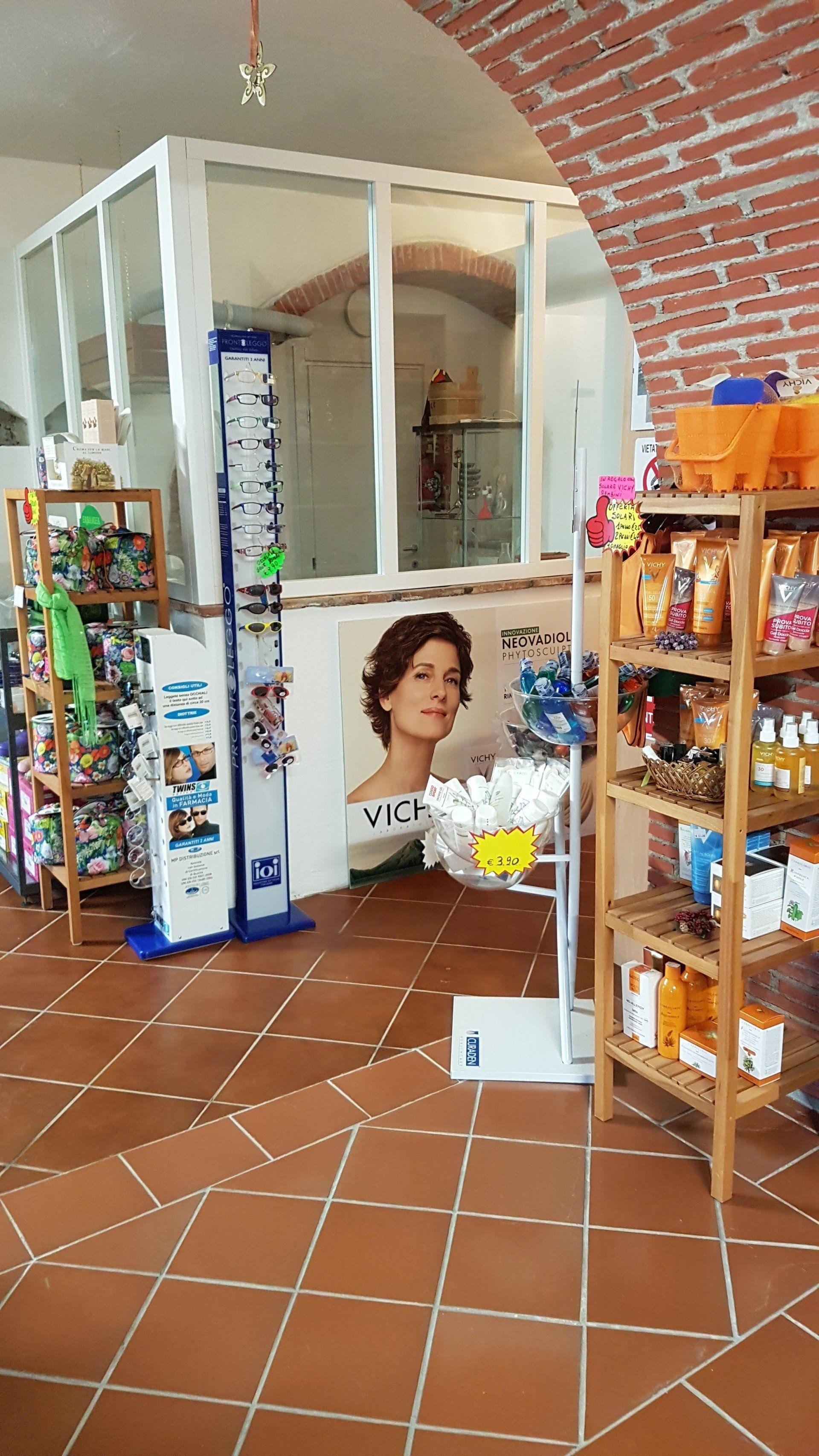 interno farmacia
