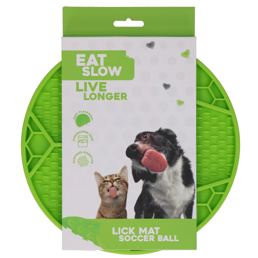 Eat Slow Live Longer Lick Mat Soccer Ball Groen
