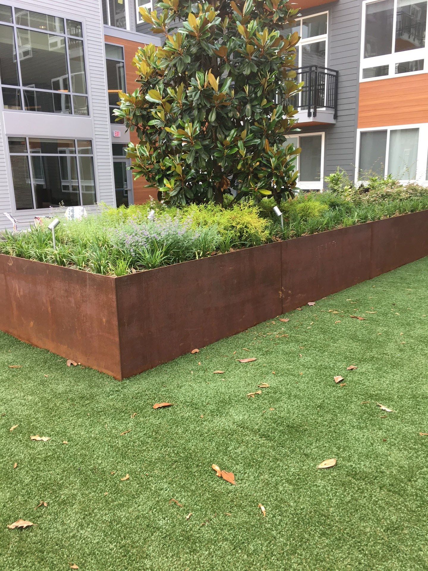 Planters — Baltimore, MD — Winkler's Inc