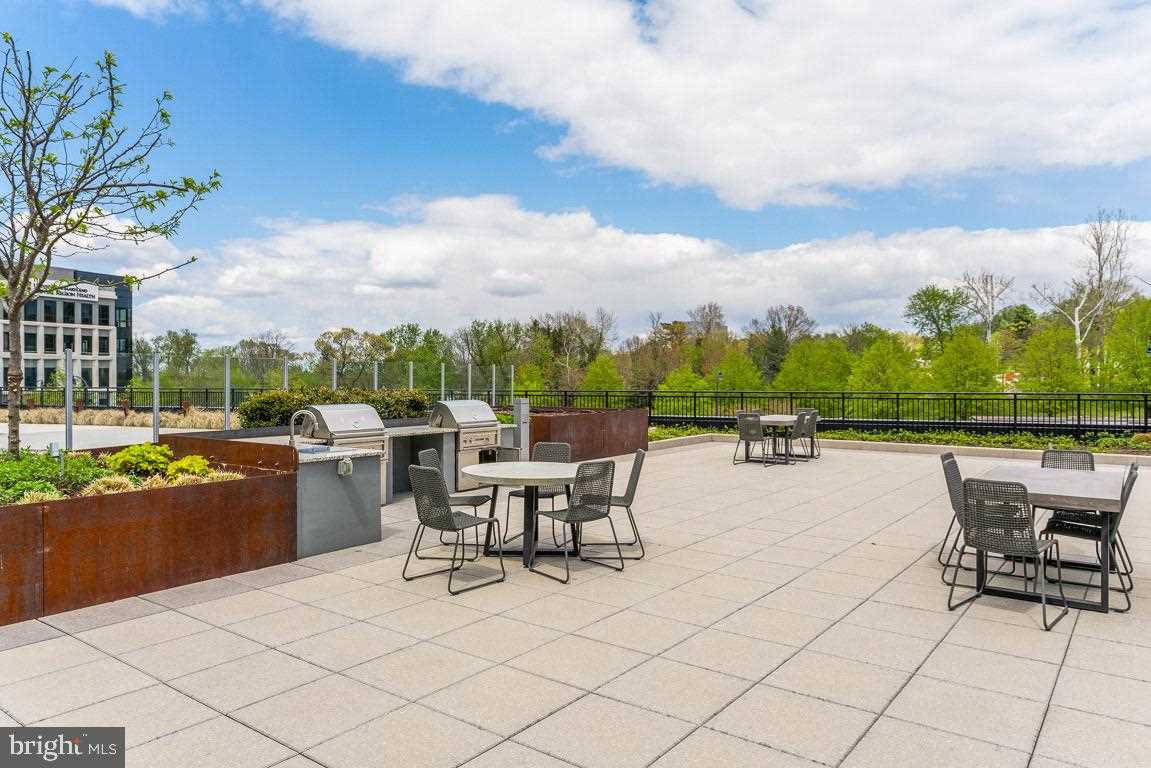 Outdoor Chairs and Tables — Baltimore, MD — Winkler's Inc