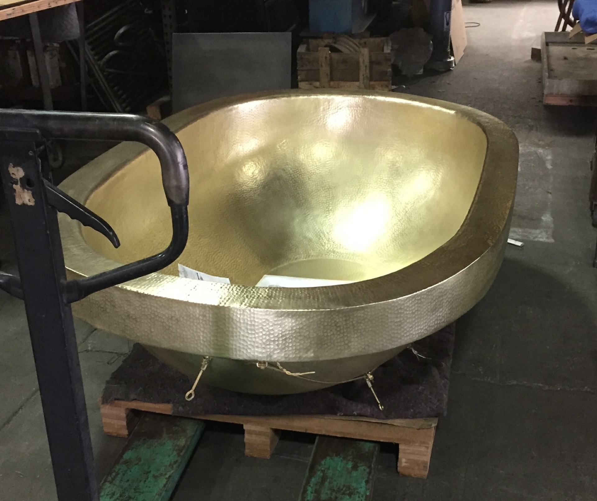 Gold Plated Tub - Metal Plating Company in Los Angeles, CA