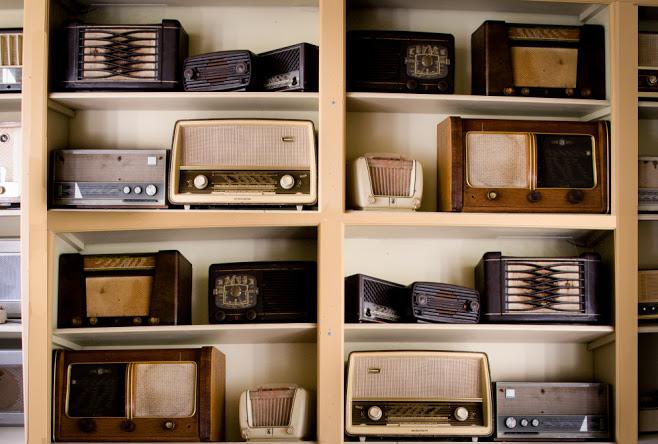 Antique Radio — Los Angeles, California — General Plating Company