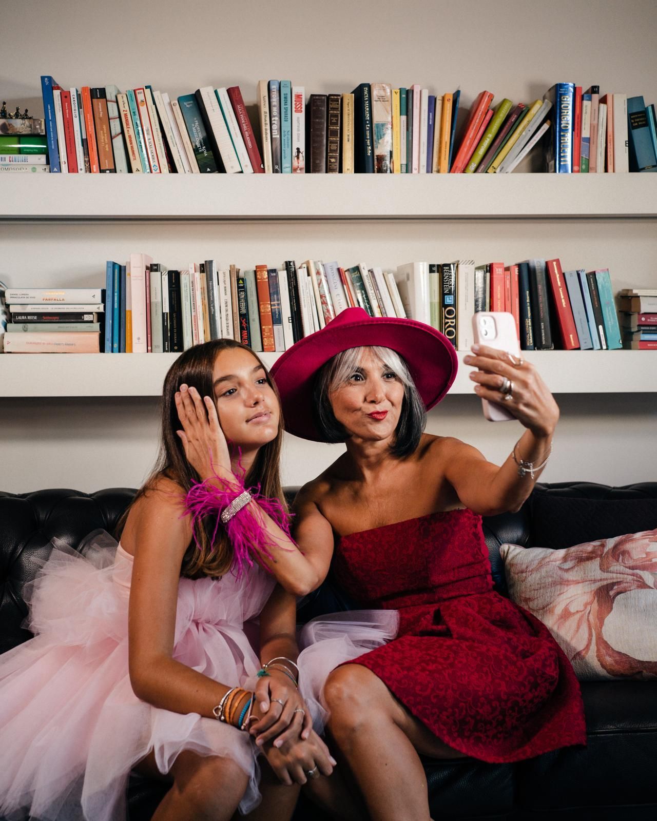 donne che fanno solfie