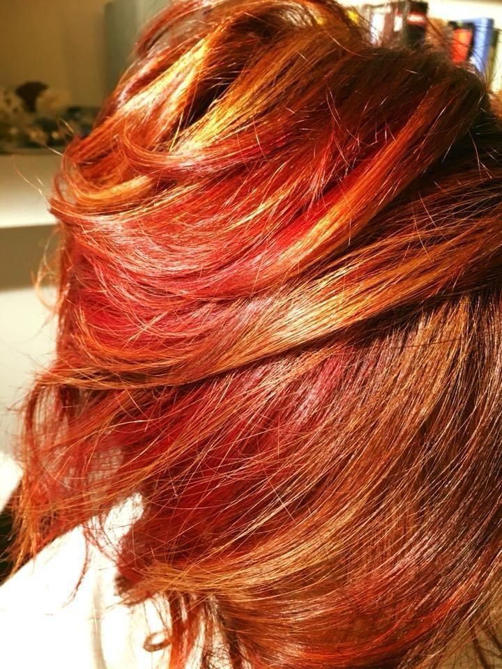 taglio e colore capelli