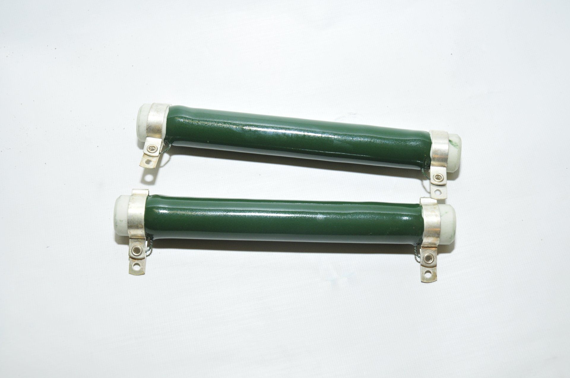 resistori a filo smaltato