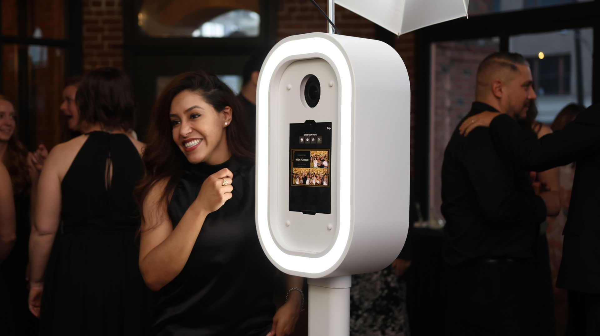 luxury photo booth los angeles