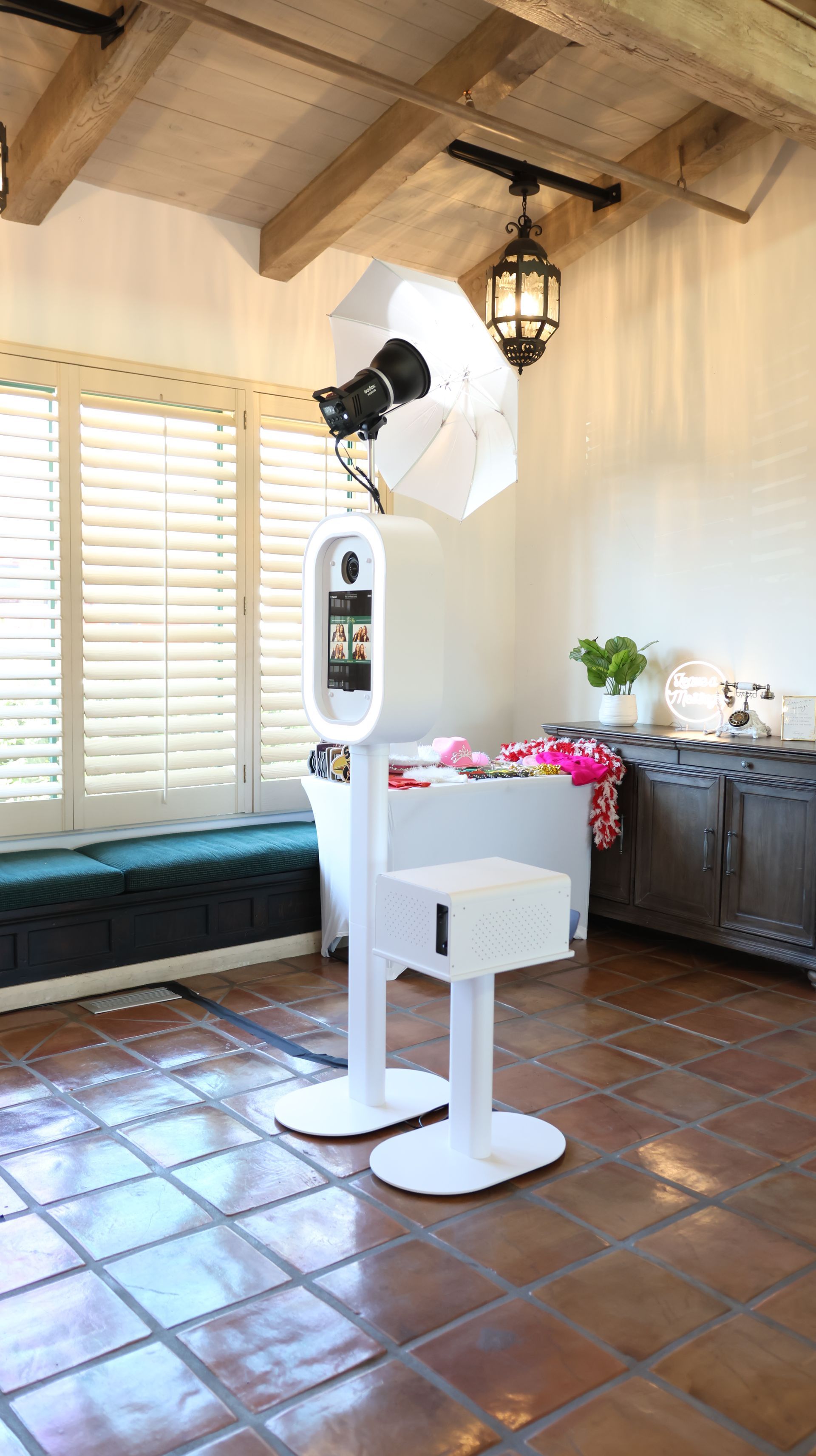 studio photo booth los angeles