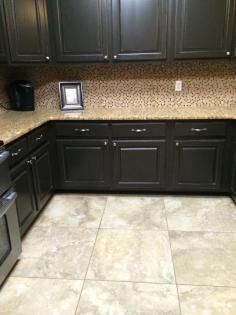 tile backspash in kitchen