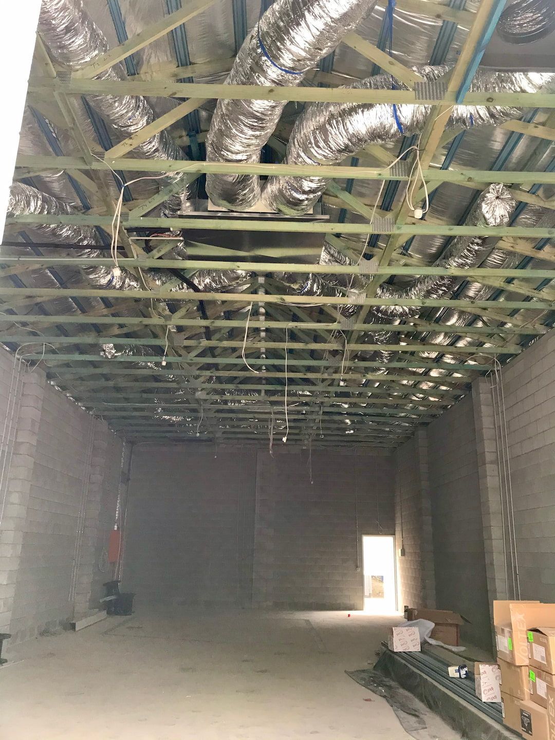 ducted-air-conditioning-system-for-research-and-development-building