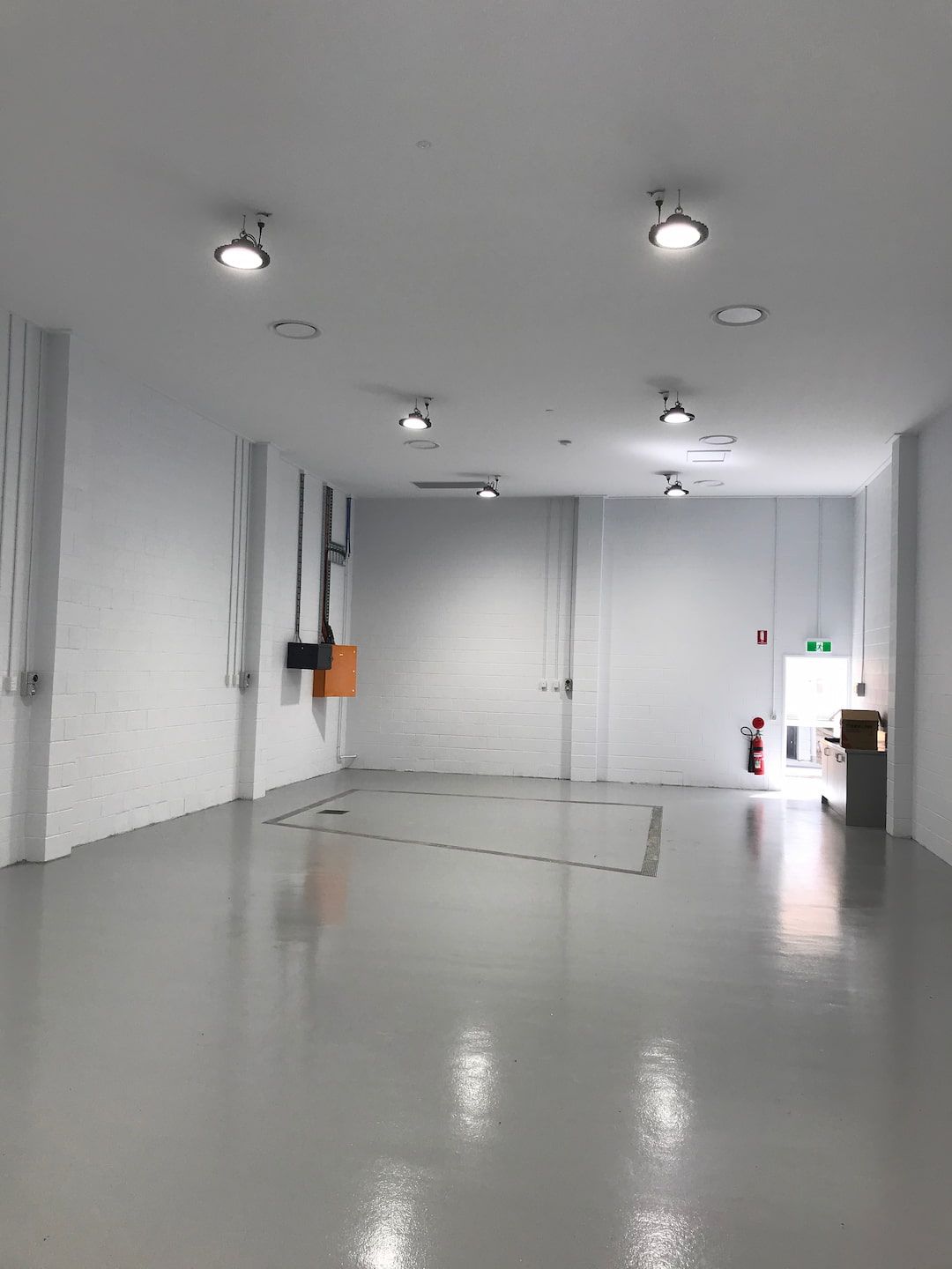 research-and-development-building-with-ducted-air-conditioning