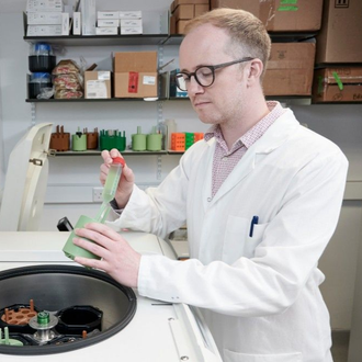 Plastic bottles recycled to make Parkinson’s drug