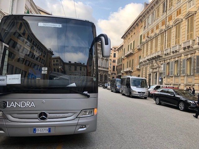 bus per viaggi di gruppo