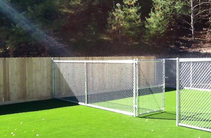 Chain Link on the Yard—Peak Fence System in Franklin, NC