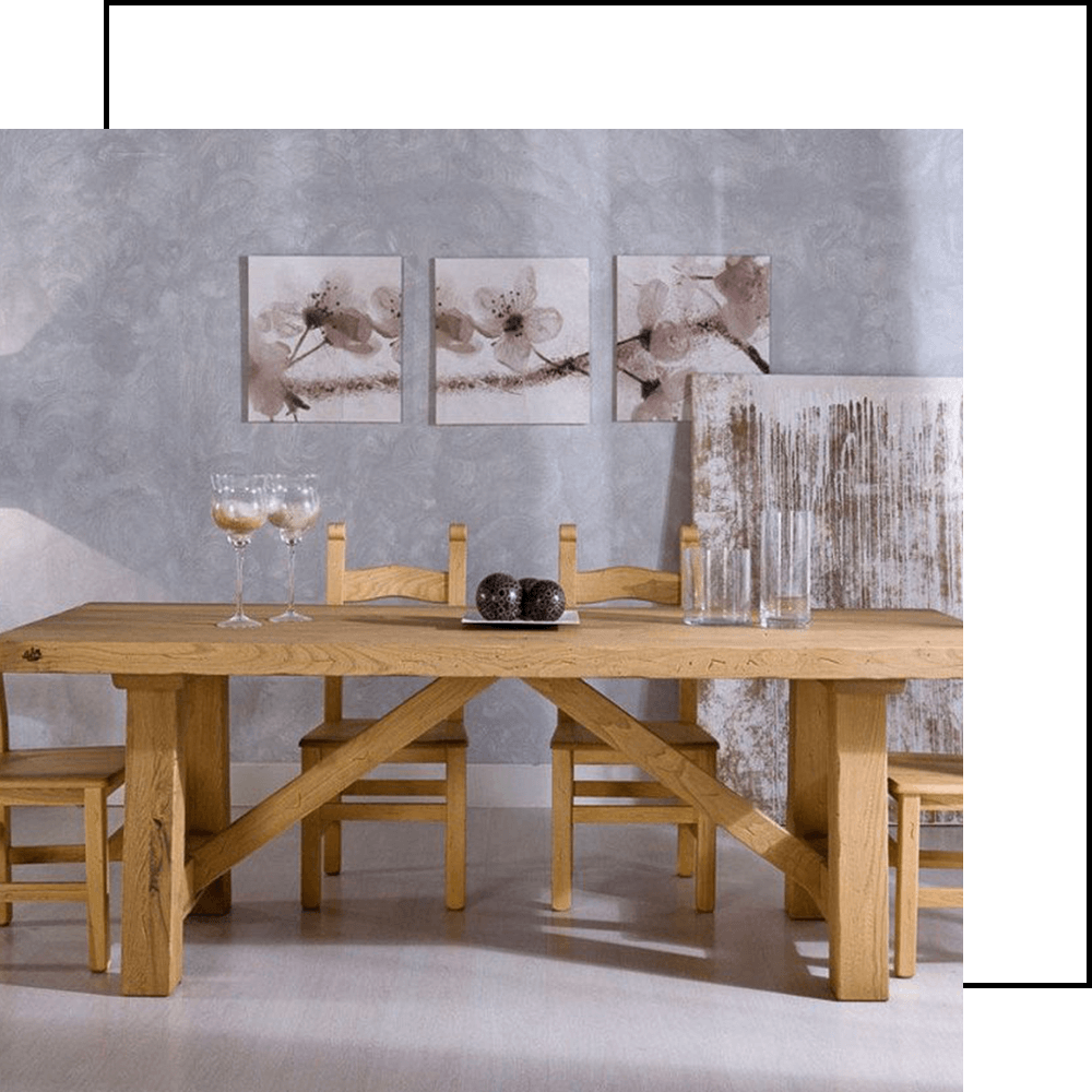 tavolo da pranzo e sedie in legno