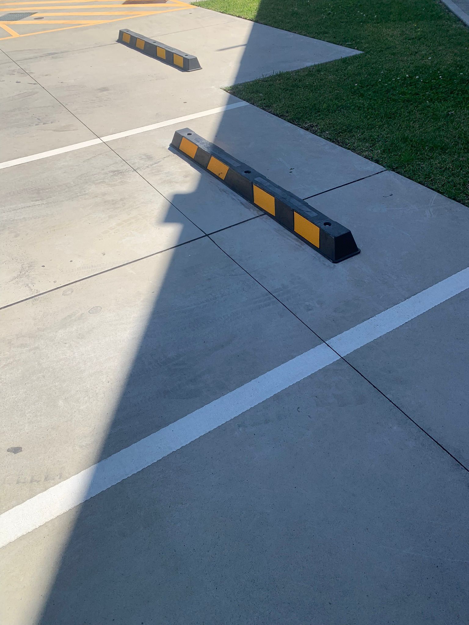 Handyman - Cleaning - Lawn Care - Strata - Commercial - Residential - Central Coast 