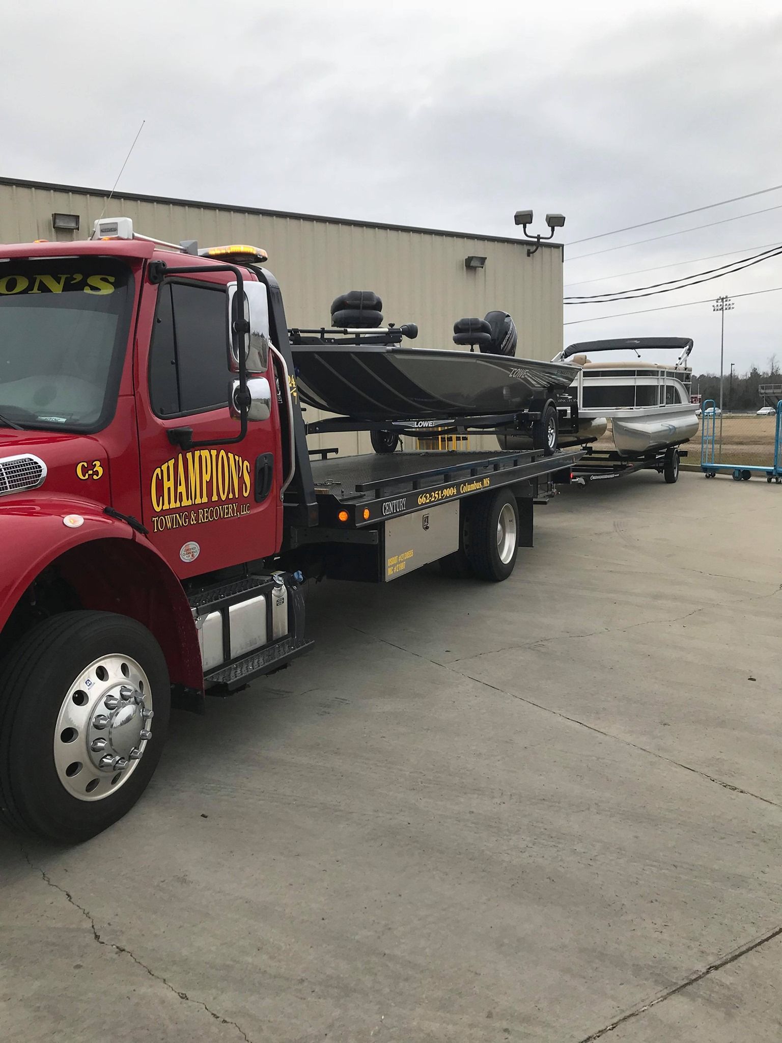 Champion's Towing & Recovery