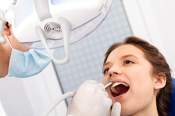 CIRUJANOS DENTISTAS MILITARES