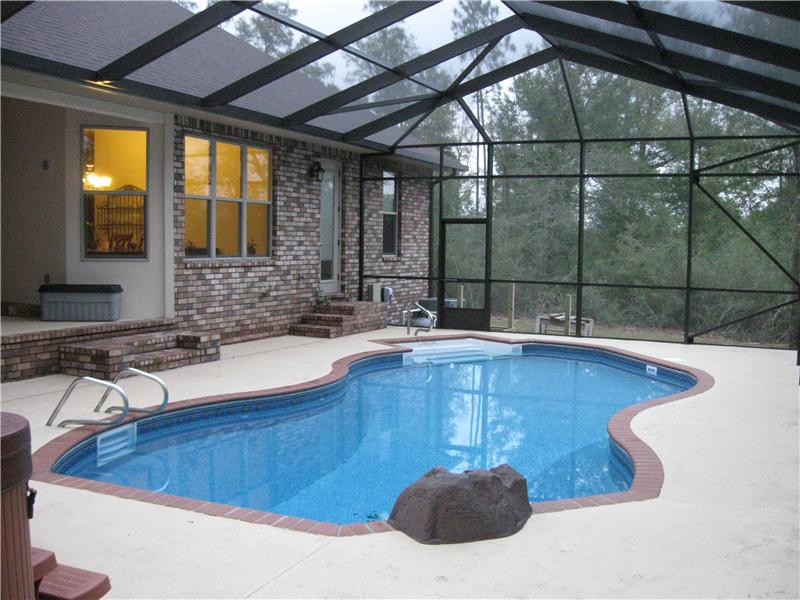 Swimming Pool Installation Pensacola, FL