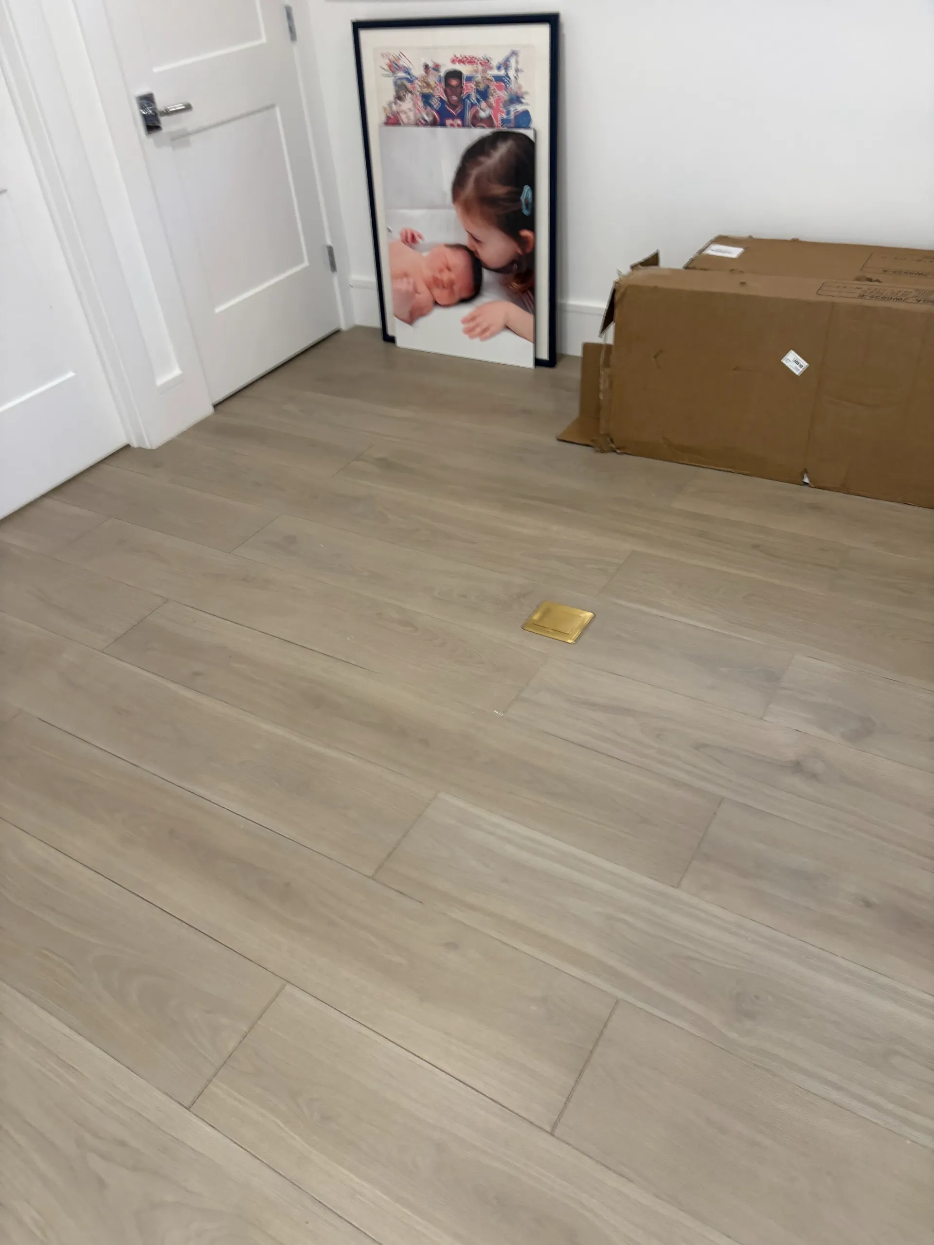 Bedroom flooring installation in Broward County

