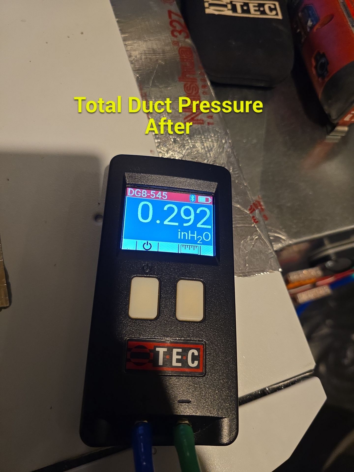 TEC duct pressure gauge reading 0.292 with “Total Duct Pressure After” text on screen