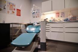 Dental Clinic With Sky Blue Chair — QLD, AUS — Dental IT 365